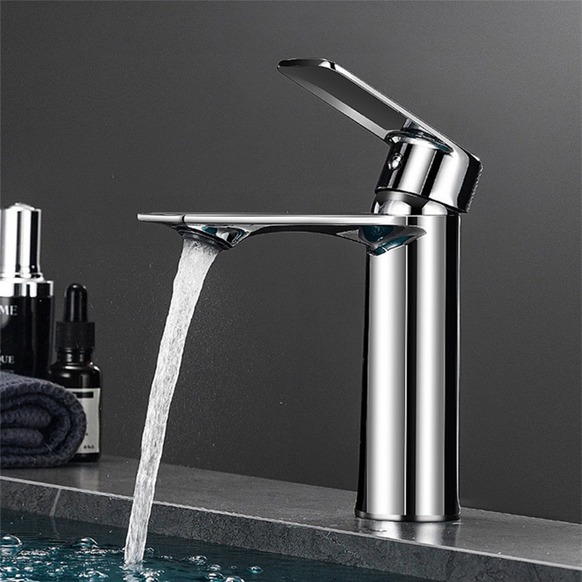 chrome Basin Tap short