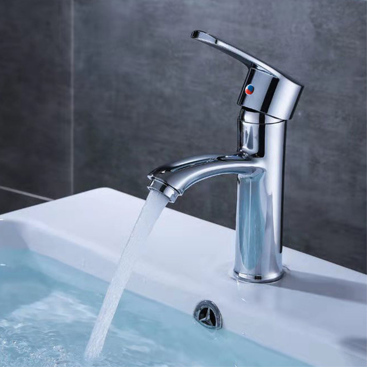 chrome curved short Basin Tap